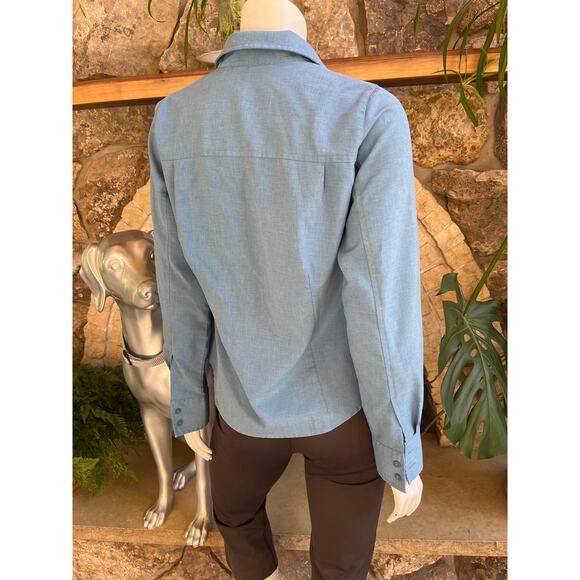 Royal Robbins Blue Button Down Long Sleeve Hiking Shirt Zipped Pocket Size M - Picture 4 of 5